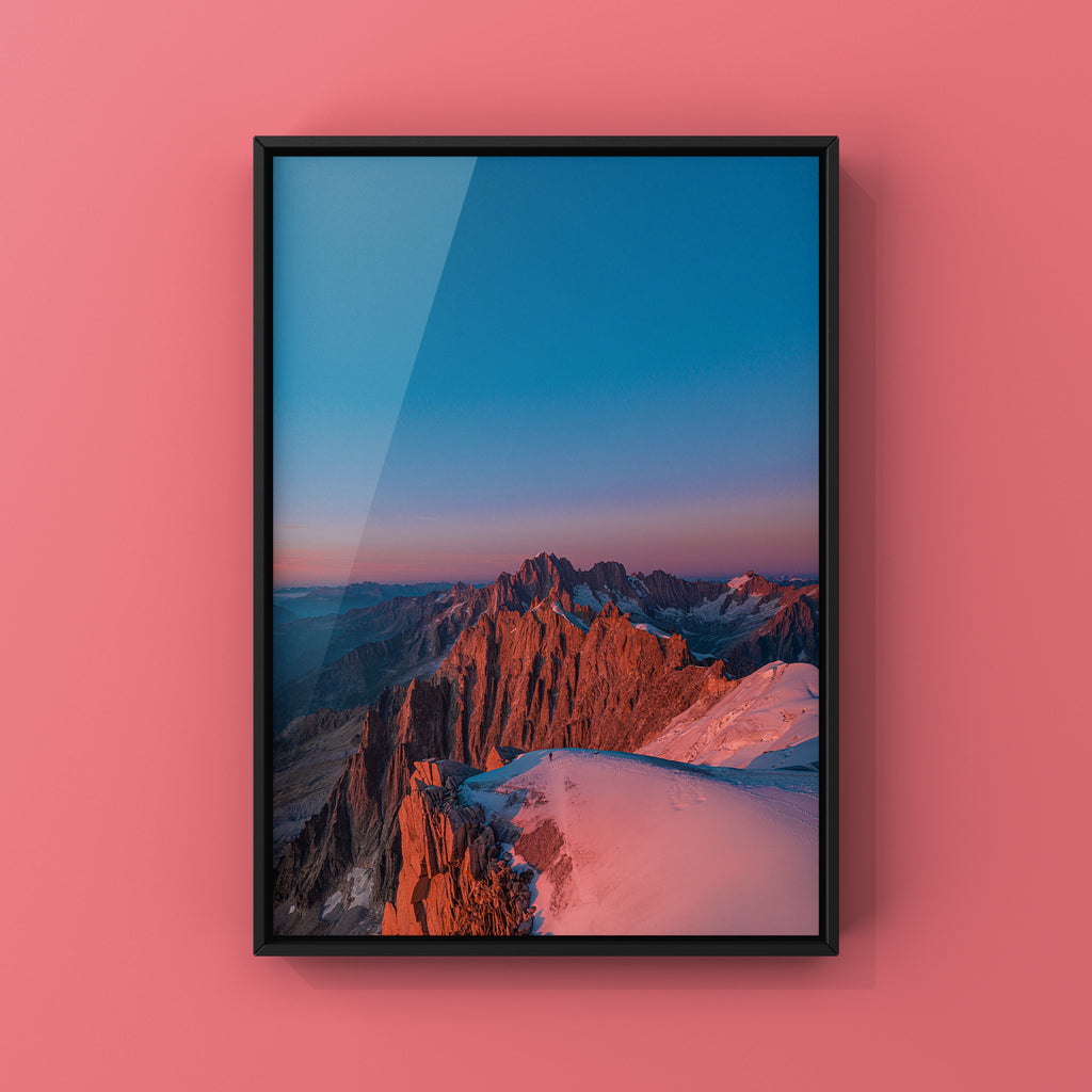 The little human and the rainbow mountains